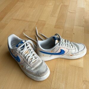 NIKE Air Force 1 '07 Premium Tan / Blue Stitching